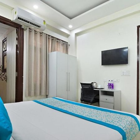 Hotel The Vertigo By Boom Rooms Noida Exteriér fotografie