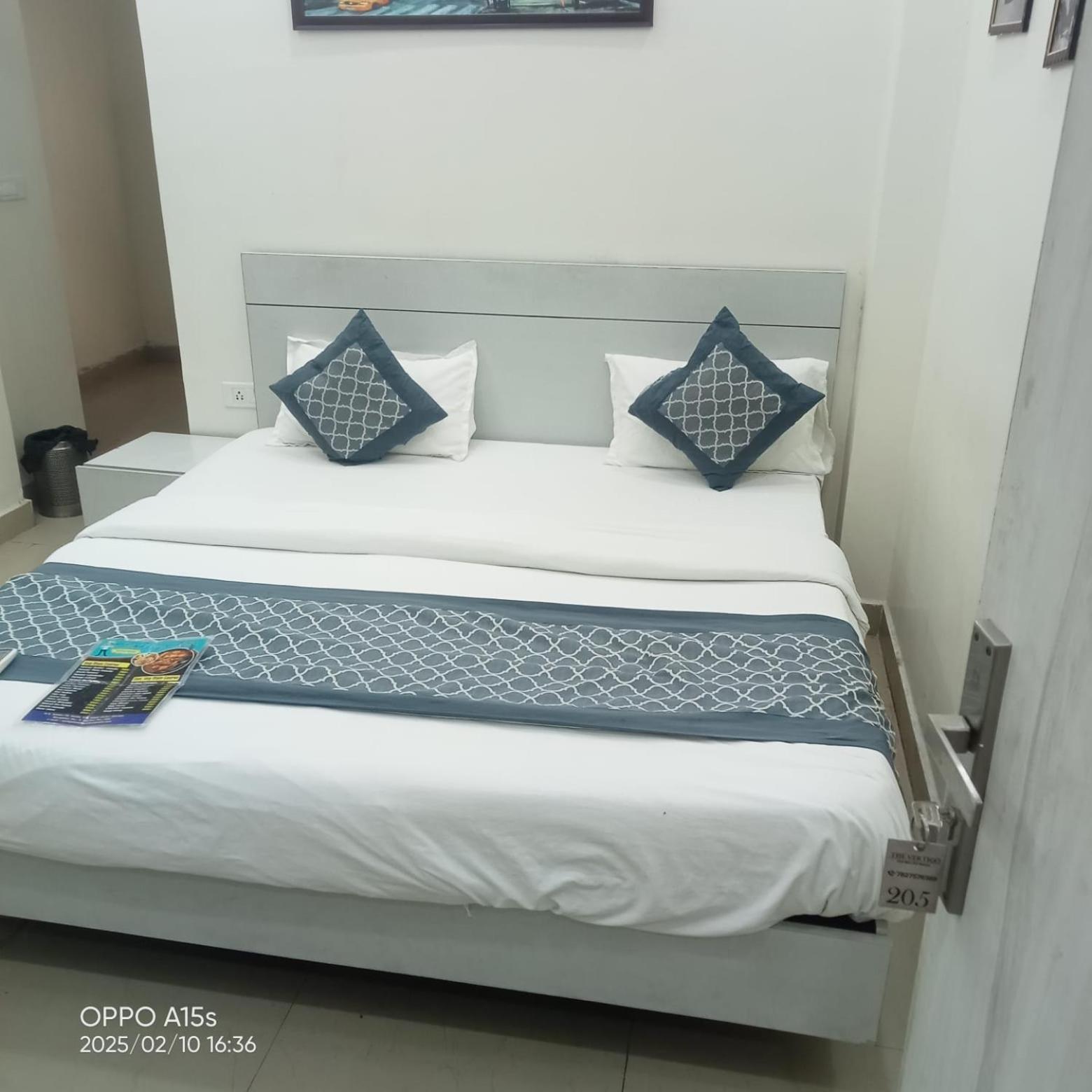 Hotel The Vertigo By Boom Rooms Noida Exteriér fotografie