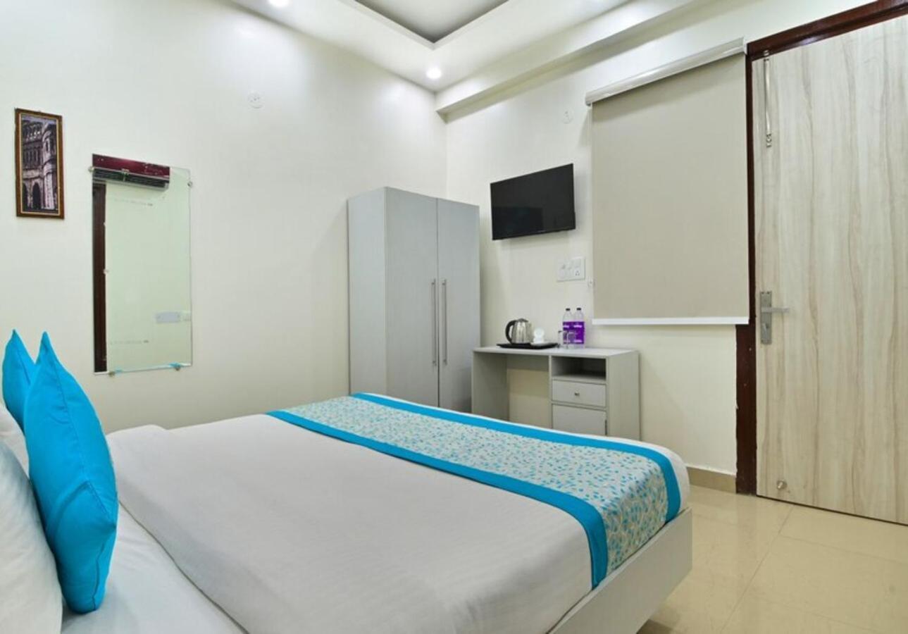 Hotel The Vertigo By Boom Rooms Noida Exteriér fotografie